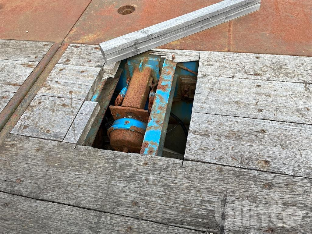 Бордово полуремарке/ Платформа HRD: снимка 45