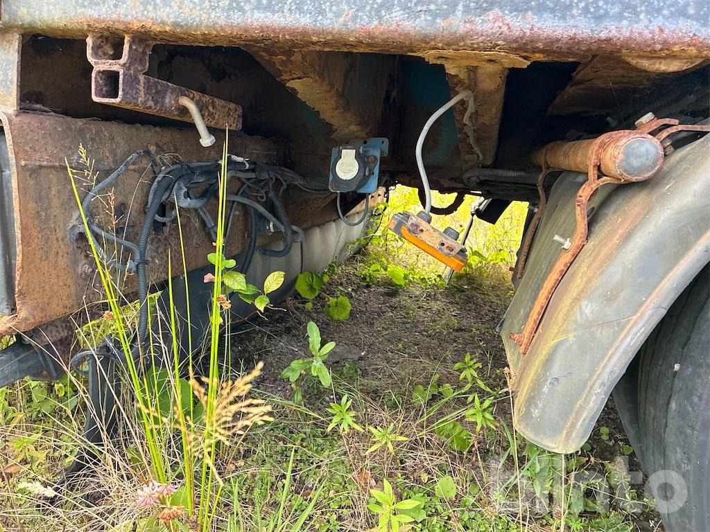 Бордово полуремарке/ Платформа HRD: снимка 13