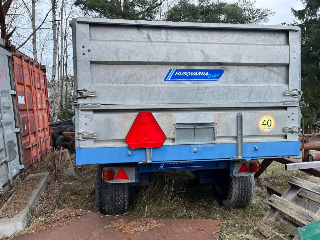 Husqvarna TK 1112 HS - Селскостопанско ремарке самосвал: снимка 3 Husqvarna TK 1112 HS - Селскостопанско ремарке самосвал: снимка 3