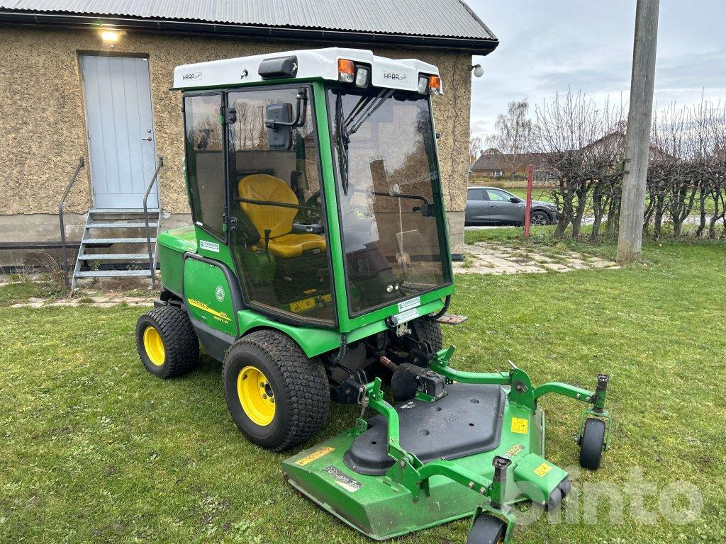 John Deere 1565 Series II 4WD - Косачка за трева: снимка 3 John Deere 1565 Series II 4WD - Косачка за трева: снимка 3