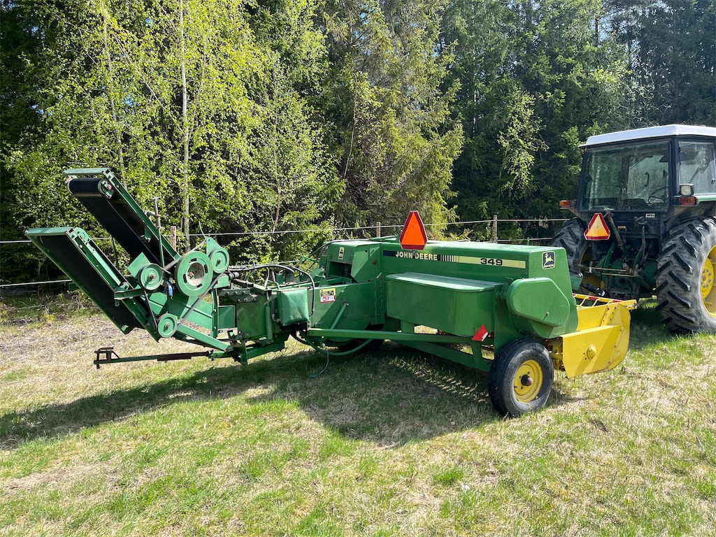 John Deere 349 - Сламопреса за квадратни бали: снимка 3 John Deere 349 - Сламопреса за квадратни бали: снимка 3