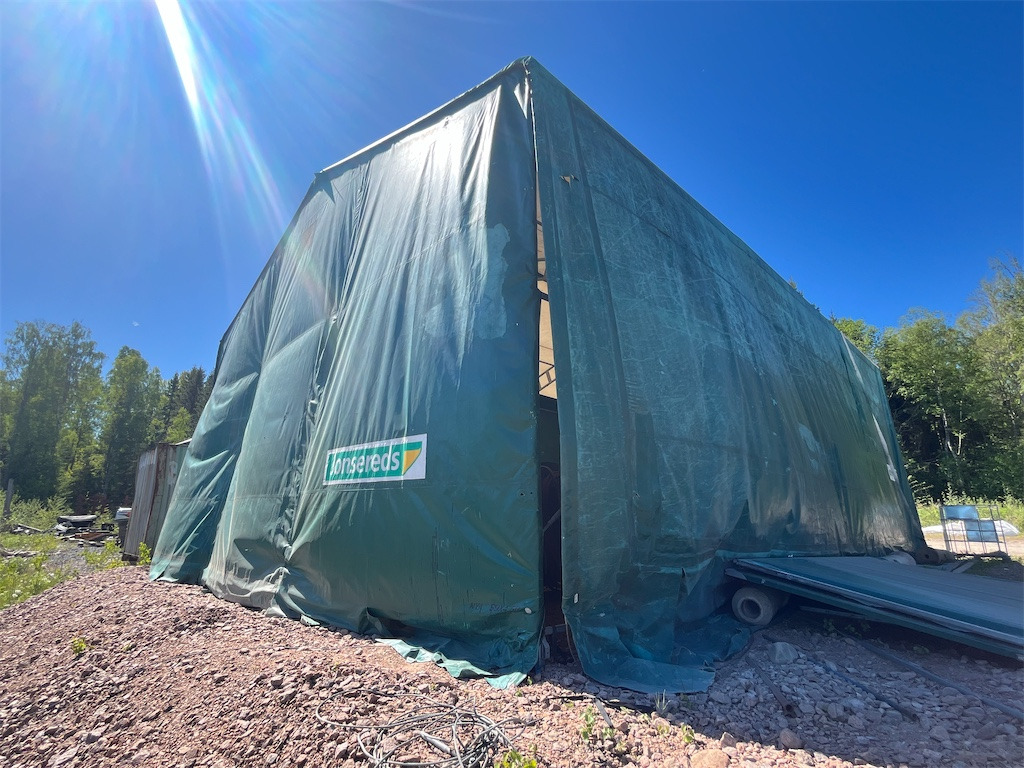 Jonsereds 12x9x6m - Инструмент/ Оборудване: снимка 3 Jonsereds 12x9x6m - Инструмент/ Оборудване: снимка 3