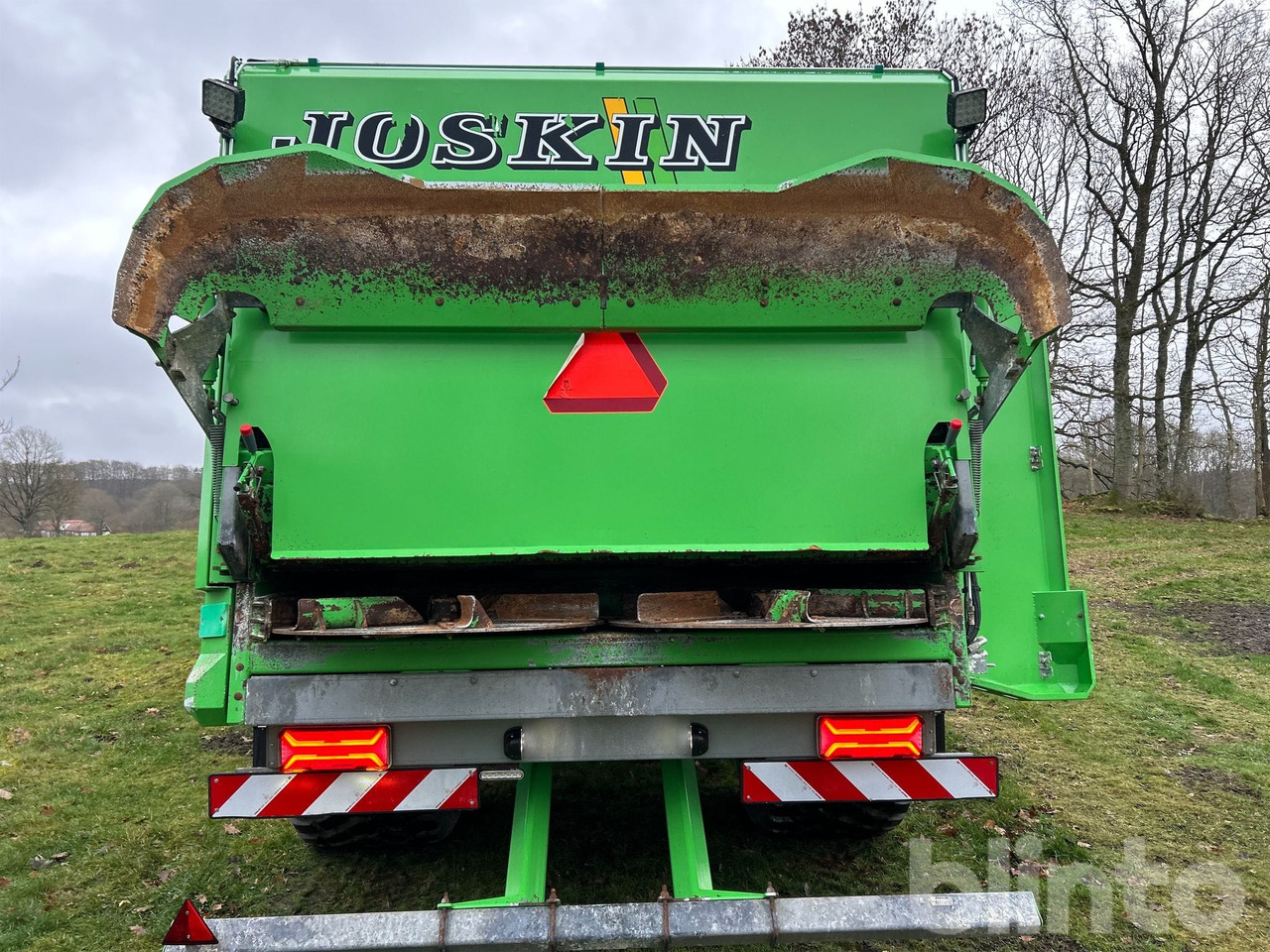 Joskin Ferti-Space 2 Horizon 6511/18BU - Разпръсквач за оборски тор: снимка 5 Joskin Ferti-Space 2 Horizon 6511/18BU - Разпръсквач за оборски тор: снимка 5