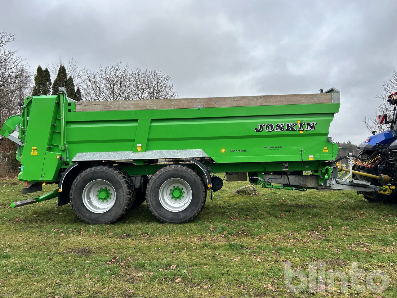 Joskin Ferti-Space 2 Horizon 6511/18BU - Разпръсквач за оборски тор: снимка 3 Joskin Ferti-Space 2 Horizon 6511/18BU - Разпръсквач за оборски тор: снимка 3