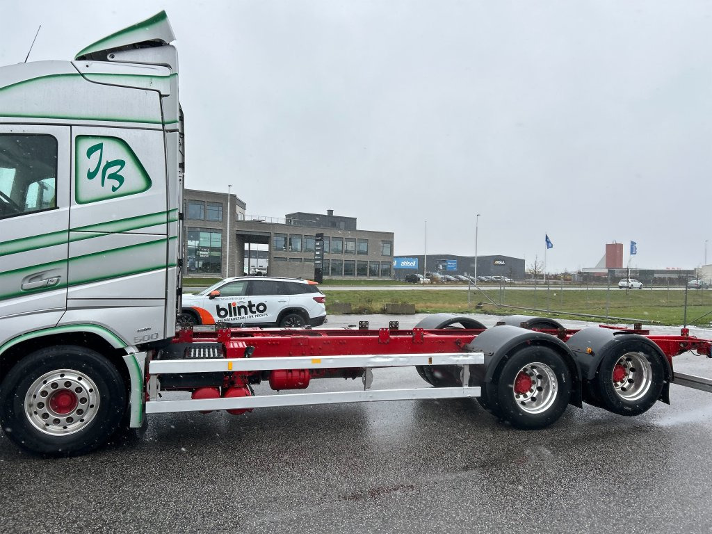 Камион VOLVO: снимка 10