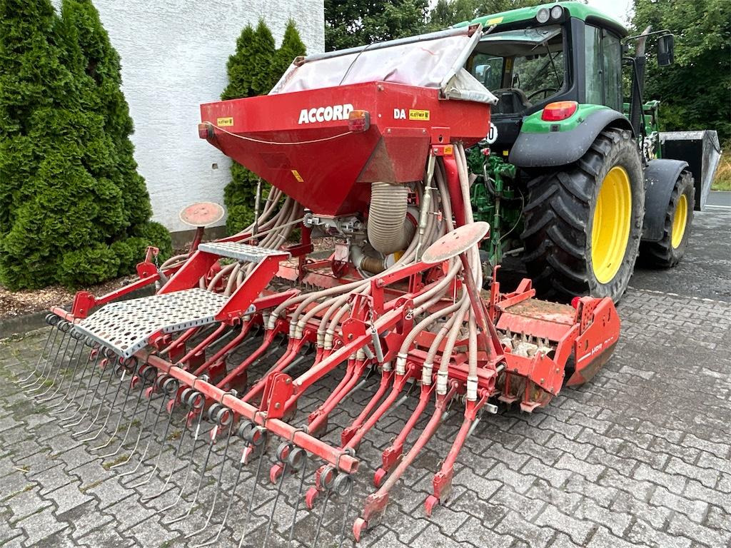 Kreiselegge Kuhn und Drillmaschine Kverneland Accord DA - Сеялка: снимка 1 Kreiselegge Kuhn und Drillmaschine Kverneland Accord DA - Сеялка: снимка 1