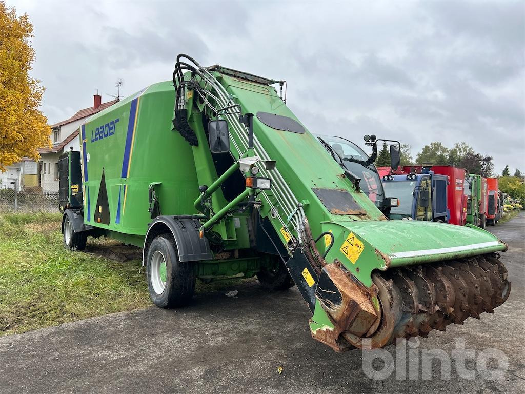 Leader 2600 (2015) - Миксер-вагон: снимка 2 Leader 2600 (2015) - Миксер-вагон: снимка 2