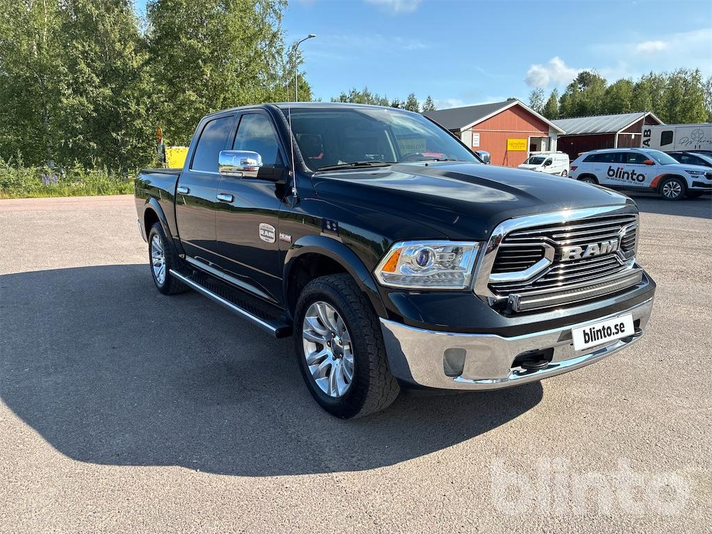 DODGE RAM 1500 HEMI - Лекотоварен автомобил: снимка 3 DODGE RAM 1500 HEMI - Лекотоварен автомобил: снимка 3