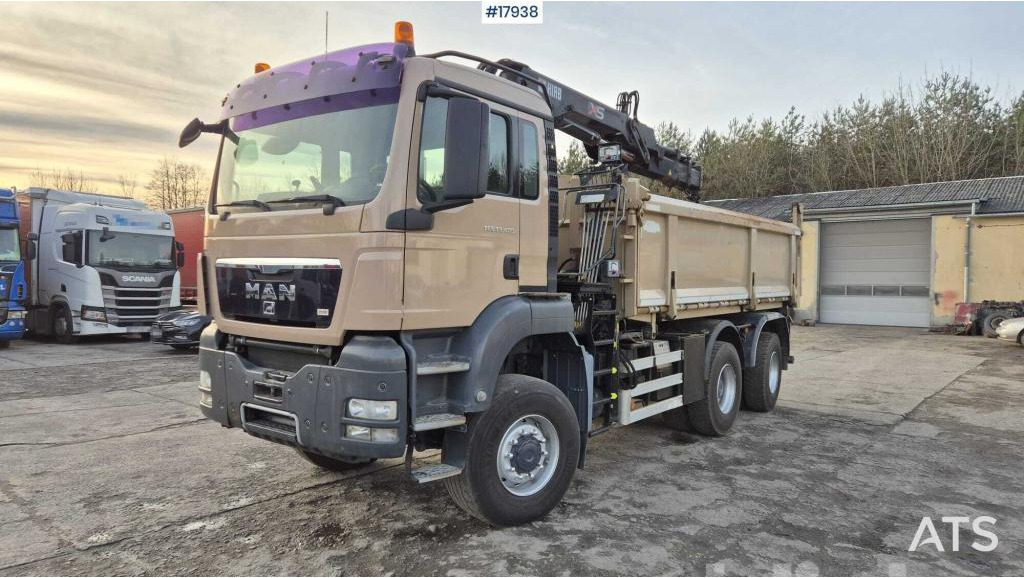 MAN TGS 33.400 (2009) - Самосвал камион, Камион с кран: снимка 1 MAN TGS 33.400 (2009) - Самосвал камион, Камион с кран: снимка 1