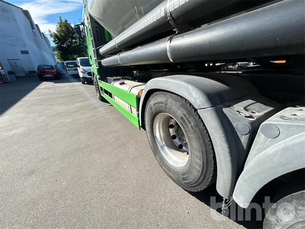 Камион цистерна MAN TGX: снимка 23