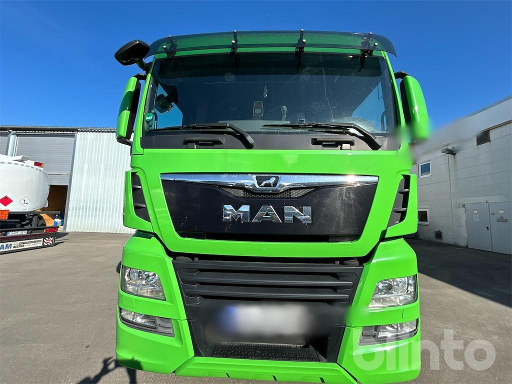 Камион цистерна MAN TGX: снимка 38