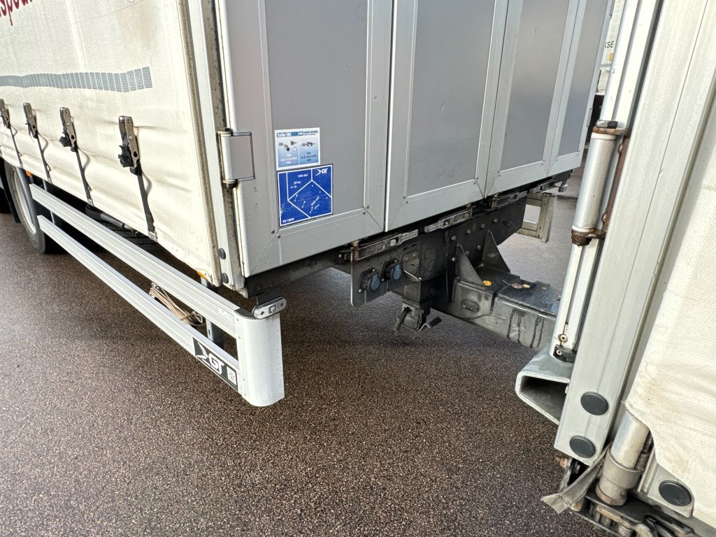 Камион с брезент MERCEDES-BENZ/GNIOTPOL: снимка 22 Камион с брезент MERCEDES-BENZ/GNIOTPOL: снимка 22