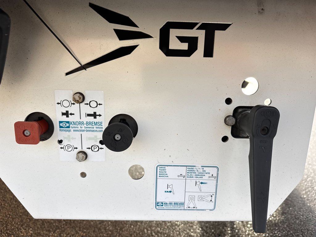 Камион с брезент MERCEDES-BENZ/GNIOTPOL: снимка 43 Камион с брезент MERCEDES-BENZ/GNIOTPOL: снимка 43