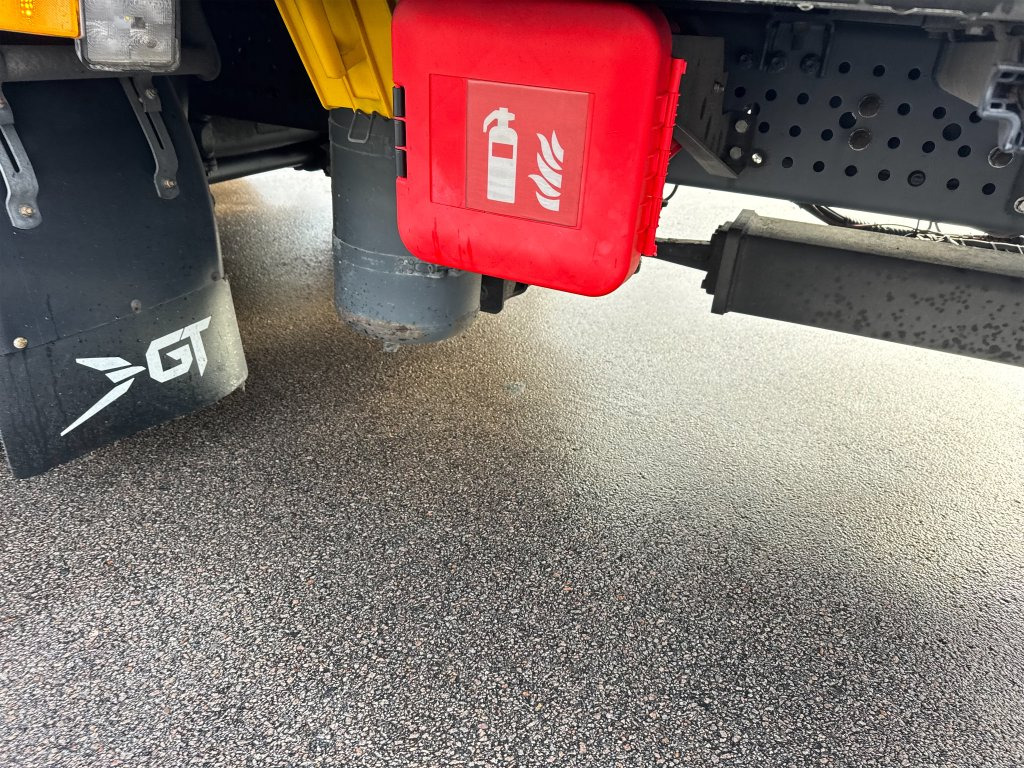 Камион с брезент MERCEDES-BENZ/GNIOTPOL: снимка 46 Камион с брезент MERCEDES-BENZ/GNIOTPOL: снимка 46