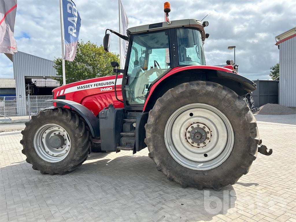 Трактор Massey Ferguson Dyna - VT 7490  (2010): снимка 6