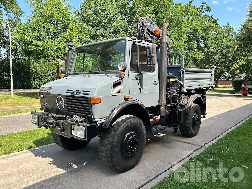 Mercedes-Benz U1600 (1995) - Камион с кран, Комунална/ Специална техника: снимка 1 Mercedes-Benz U1600 (1995) - Камион с кран, Комунална/ Специална техника: снимка 1