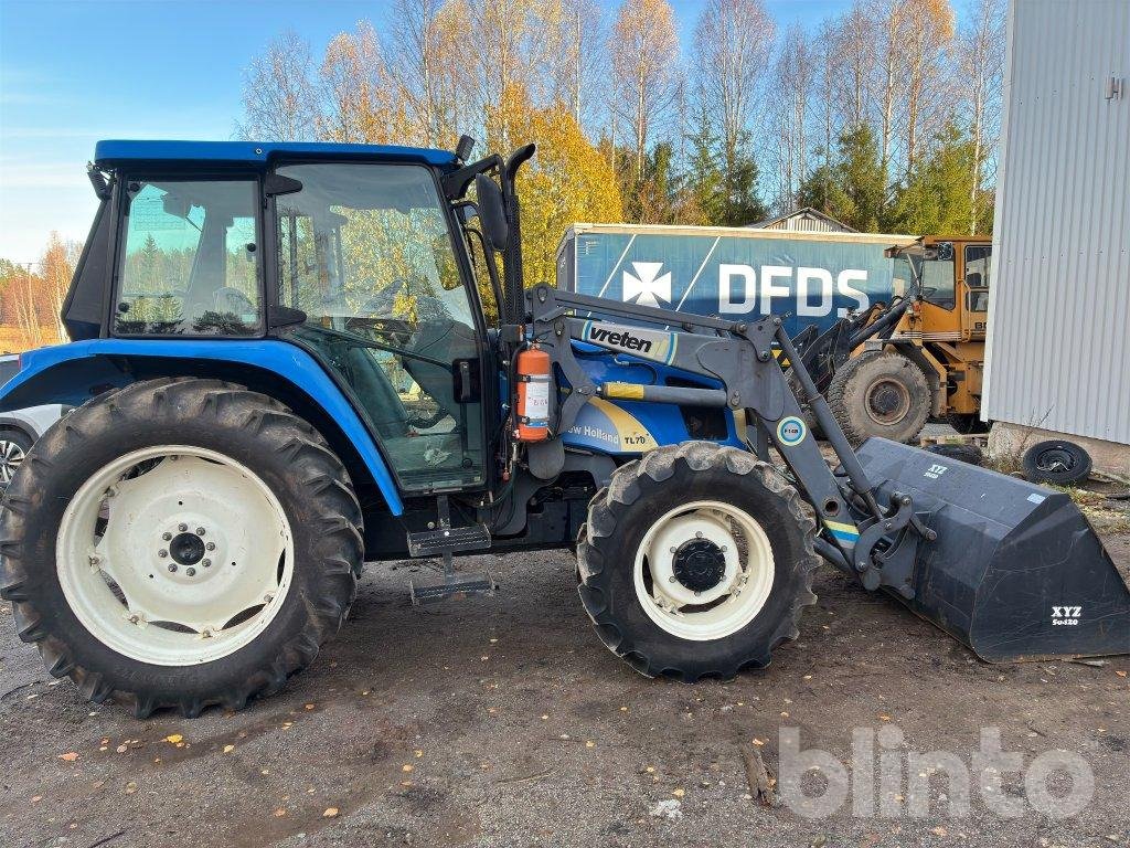 NEW HOLLAND TL70A 4WD - Трактор: снимка 4 NEW HOLLAND TL70A 4WD - Трактор: снимка 4