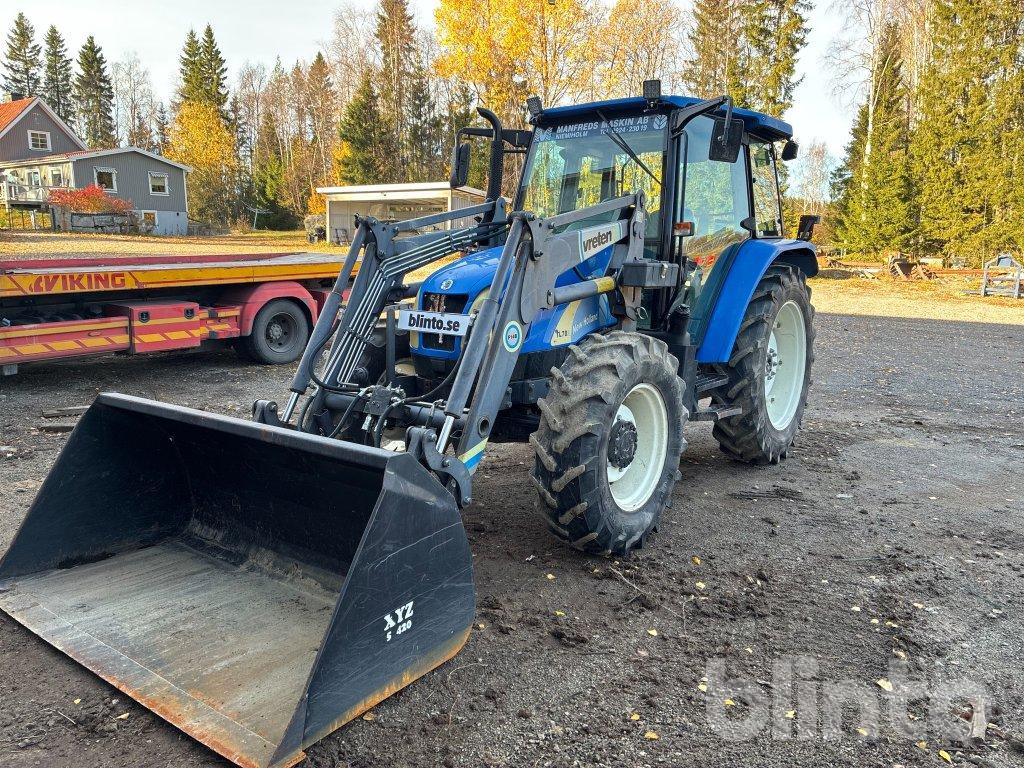 NEW HOLLAND TL70A 4WD - Трактор: снимка 1 NEW HOLLAND TL70A 4WD - Трактор: снимка 1