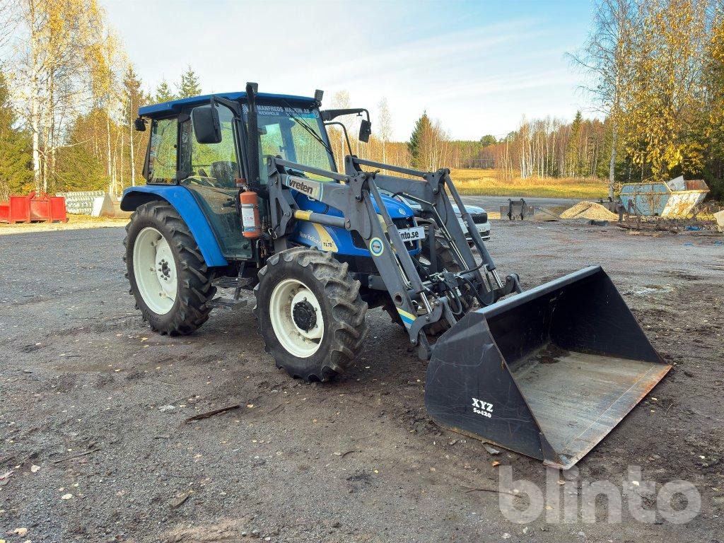 NEW HOLLAND TL70A 4WD - Трактор: снимка 3 NEW HOLLAND TL70A 4WD - Трактор: снимка 3