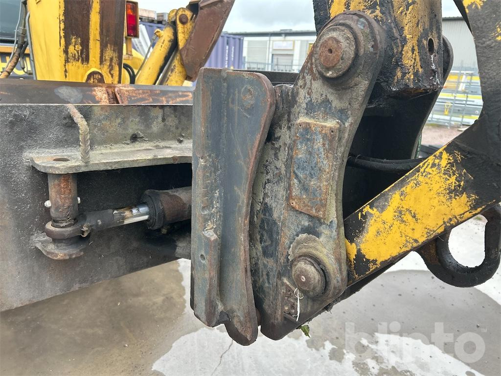 Багер-товарач New Holland LB115 4WD: снимка 43