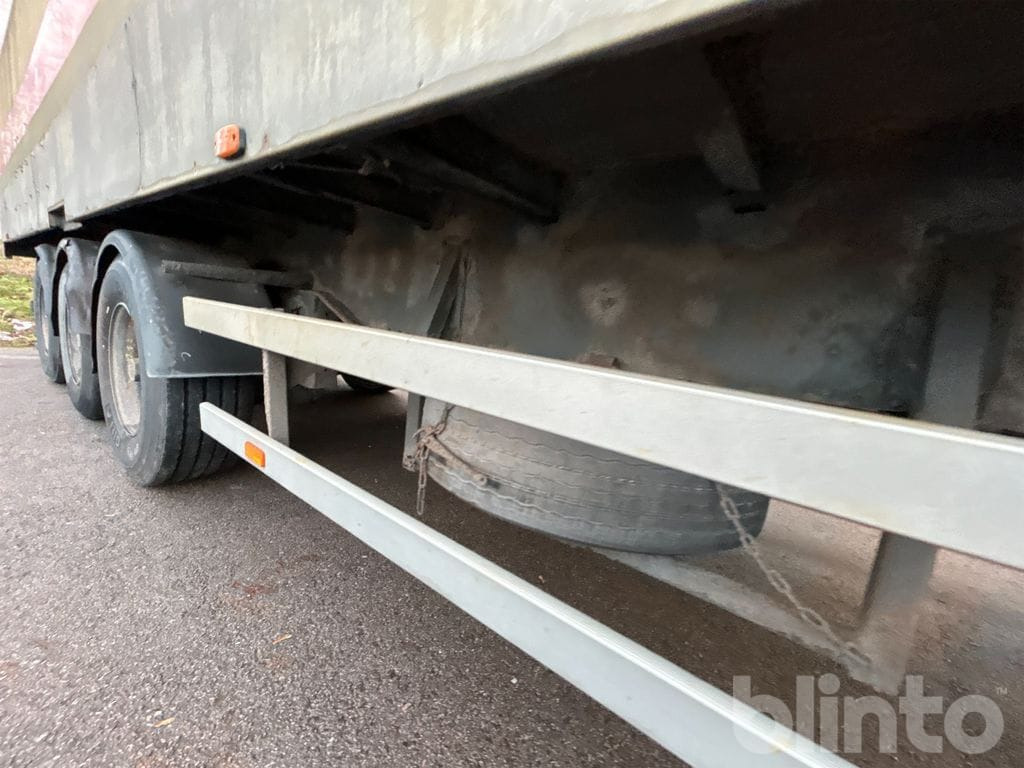 Затворена каросерия полуремарке PARATOR SCV 14-24: снимка 19 Затворена каросерия полуремарке PARATOR SCV 14-24: снимка 19