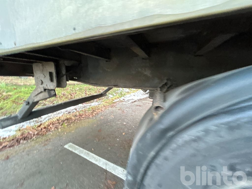 Затворена каросерия полуремарке PARATOR SCV 14-24: снимка 26 Затворена каросерия полуремарке PARATOR SCV 14-24: снимка 26