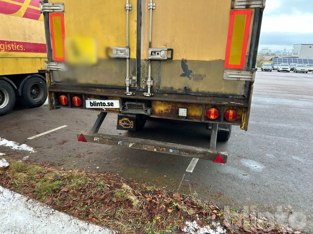 Затворена каросерия полуремарке PARATOR SCV 14-24: снимка 6 Затворена каросерия полуремарке PARATOR SCV 14-24: снимка 6