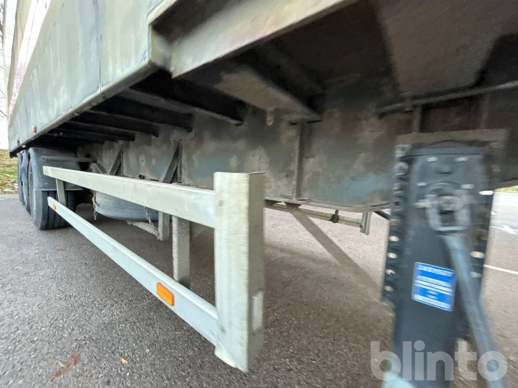 Затворена каросерия полуремарке PARATOR SCV 14-24: снимка 17 Затворена каросерия полуремарке PARATOR SCV 14-24: снимка 17