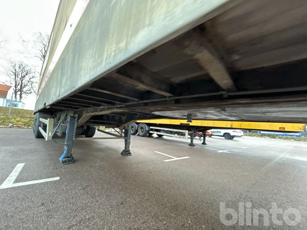 Затворена каросерия полуремарке PARATOR SCV 14-24: снимка 13 Затворена каросерия полуремарке PARATOR SCV 14-24: снимка 13