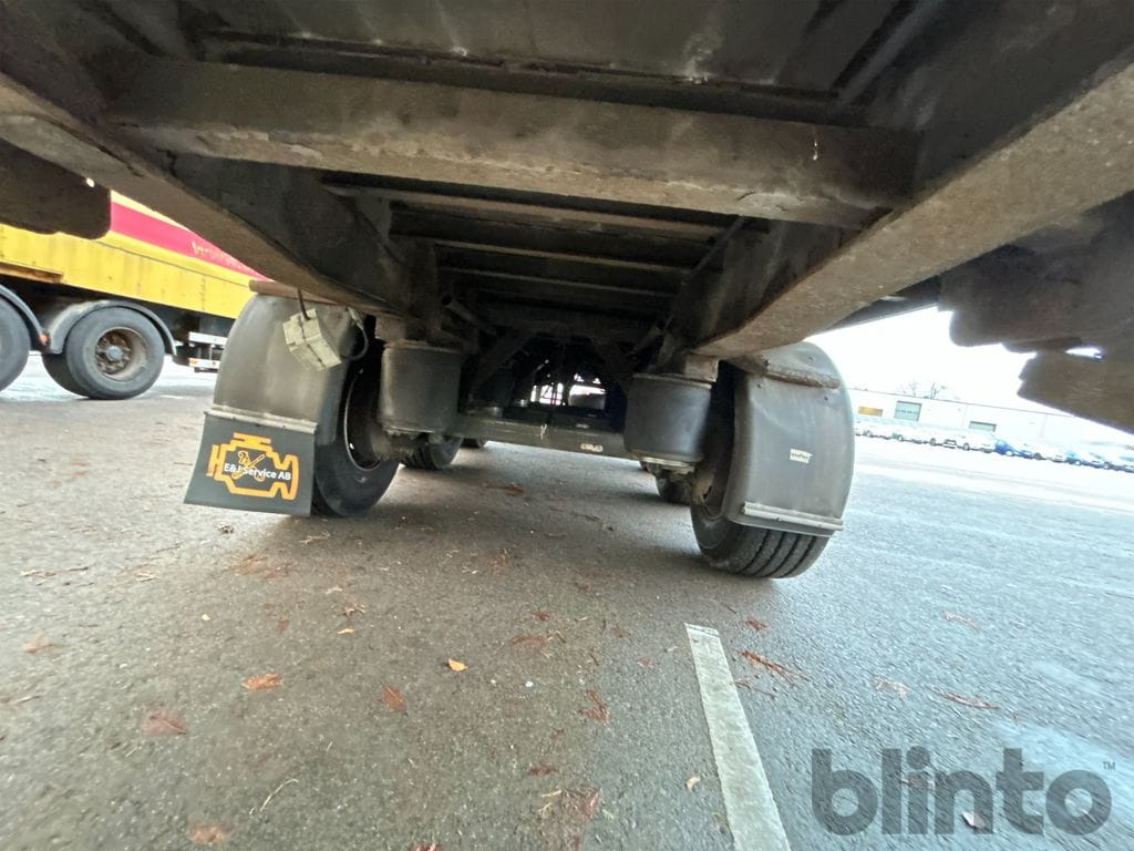 Затворена каросерия полуремарке PARATOR SCV 14-24: снимка 30 Затворена каросерия полуремарке PARATOR SCV 14-24: снимка 30