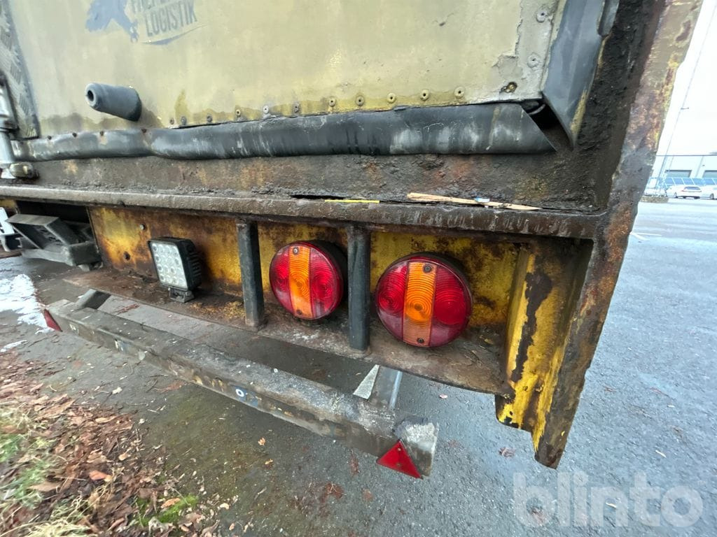 Затворена каросерия полуремарке PARATOR SCV 14-24: снимка 29 Затворена каросерия полуремарке PARATOR SCV 14-24: снимка 29