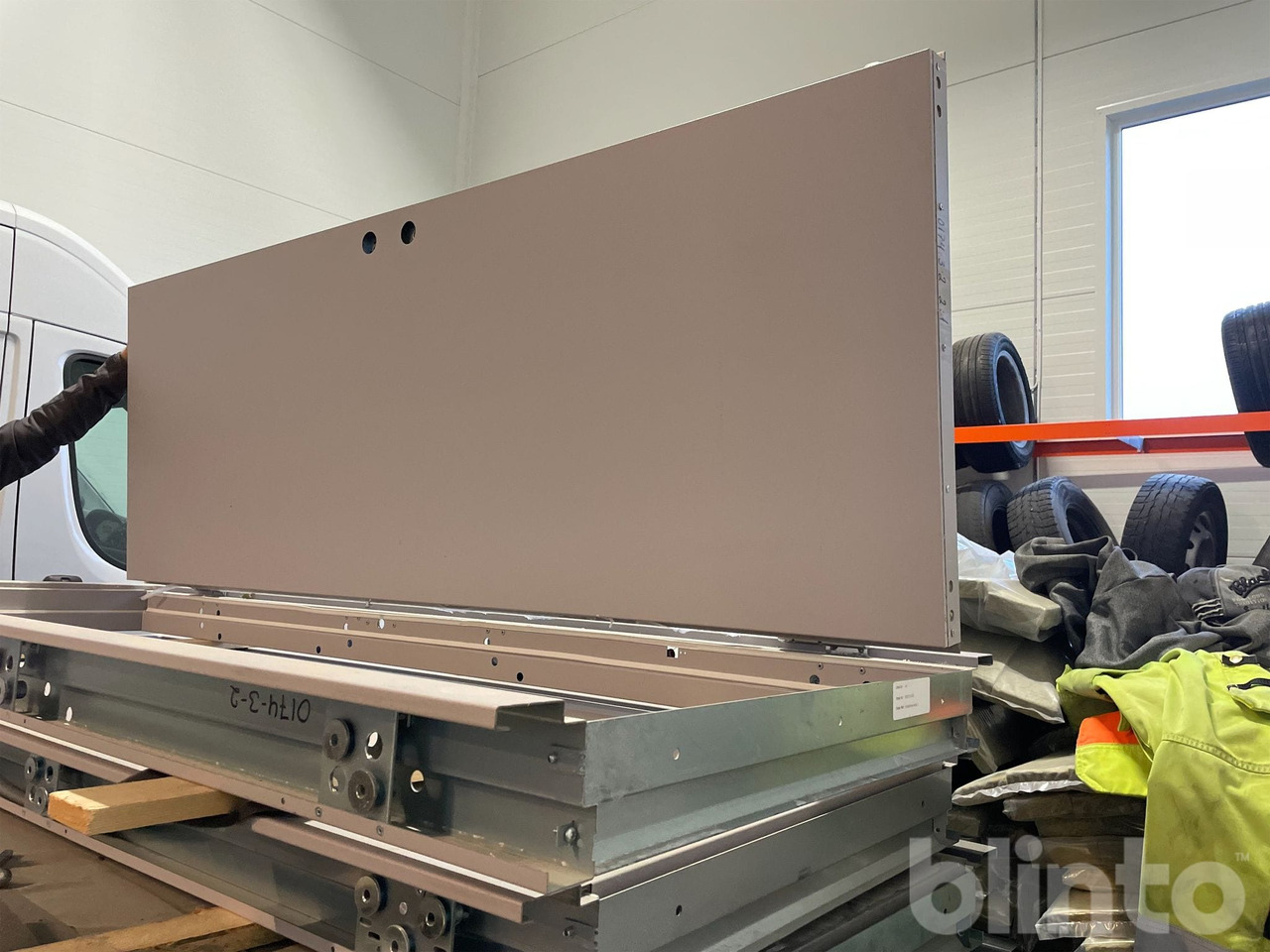 Robust - Инструмент/ Оборудване: снимка 4 Robust - Инструмент/ Оборудване: снимка 4