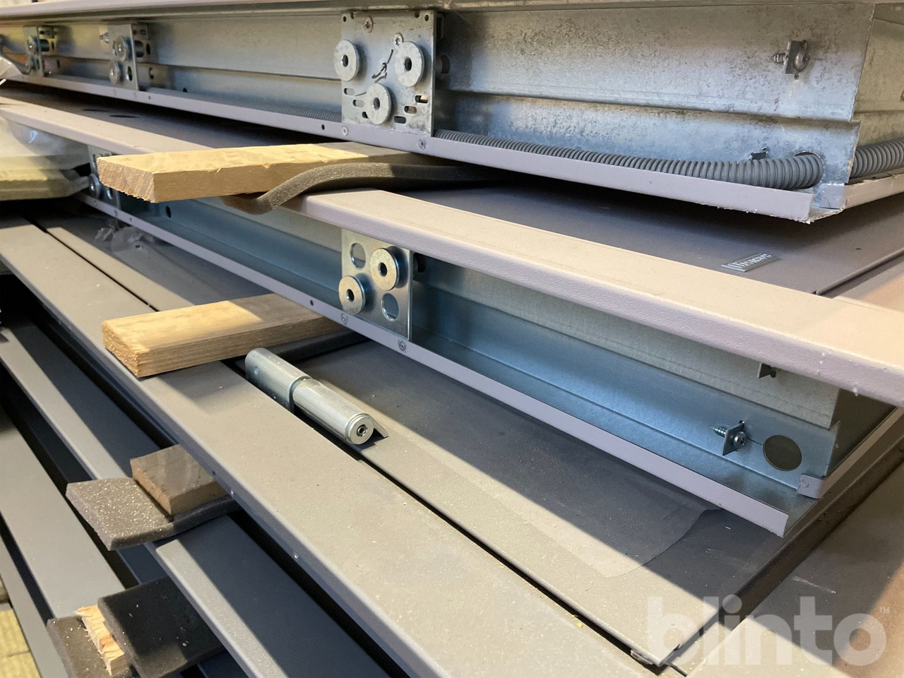 Robust - Инструмент/ Оборудване: снимка 5 Robust - Инструмент/ Оборудване: снимка 5