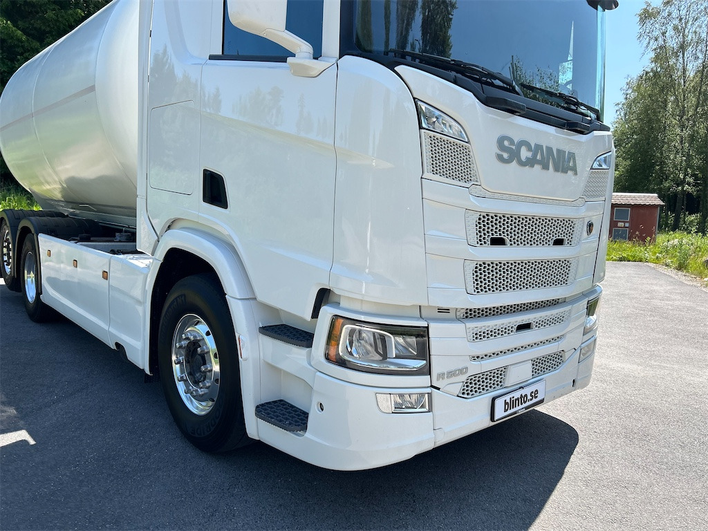 Камион цистерна SCANIA R500: снимка 11