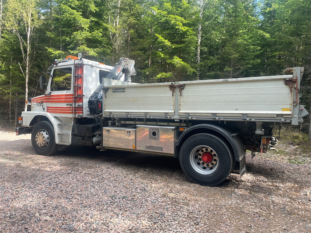 SCANIA T93HL 250 4X2 - Самосвал камион, Камион с кран: снимка 4 SCANIA T93HL 250 4X2 - Самосвал камион, Камион с кран: снимка 4