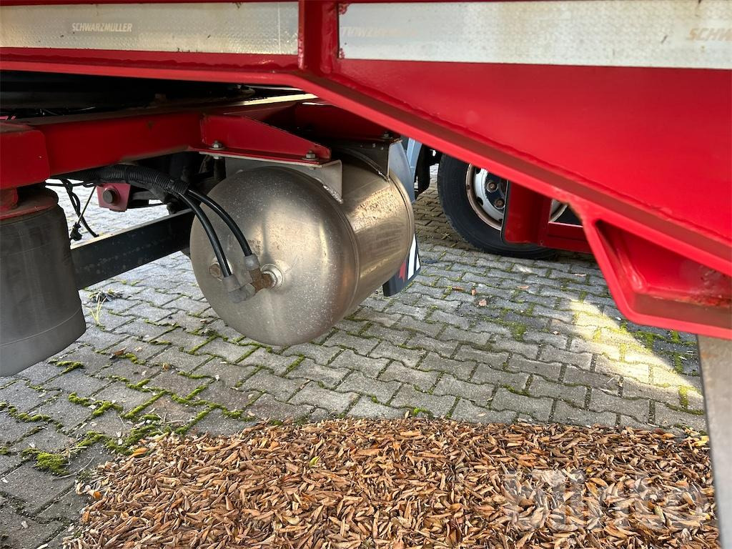 Контейнеровоз/ Сменна каросерия ремарке Schwarzmüller AZ (2014): снимка 49