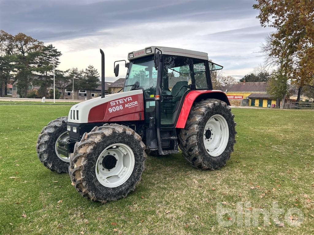 Steyr 9086 (1996) - Трактор: снимка 1 Steyr 9086 (1996) - Трактор: снимка 1