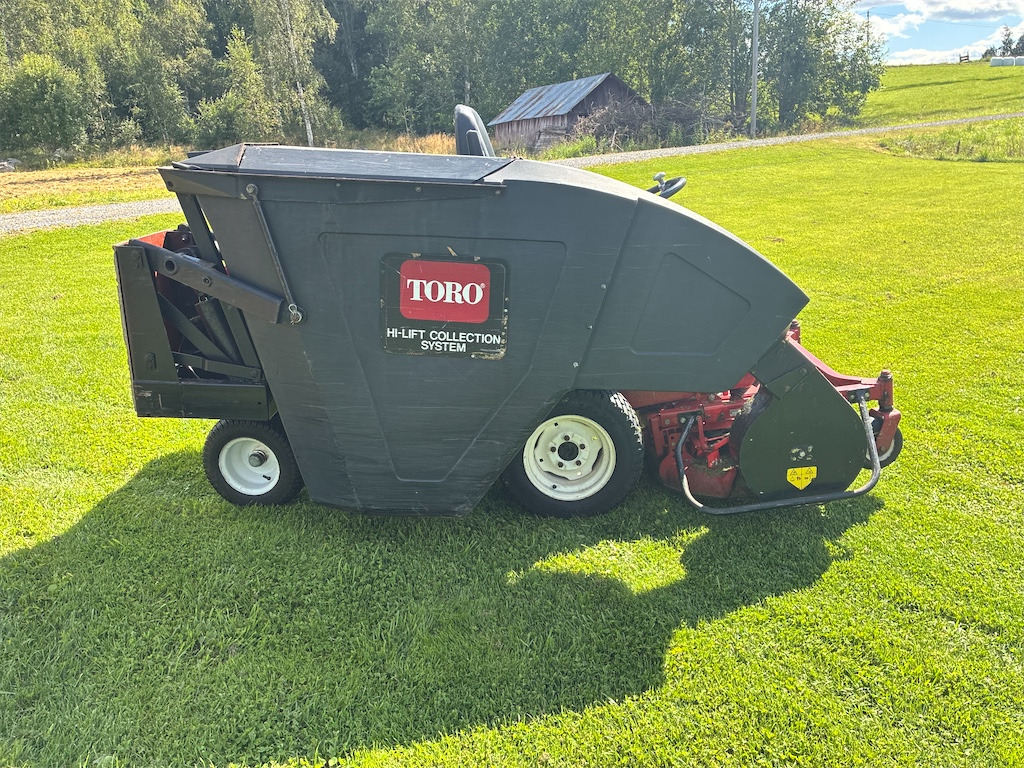 TORO 223-D - Косачка за трева: снимка 4 TORO 223-D - Косачка за трева: снимка 4