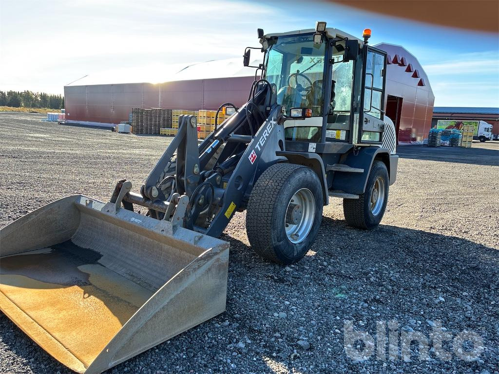Terex TL100 + redskap - Колесен товарач: снимка 1 Terex TL100 + redskap - Колесен товарач: снимка 1