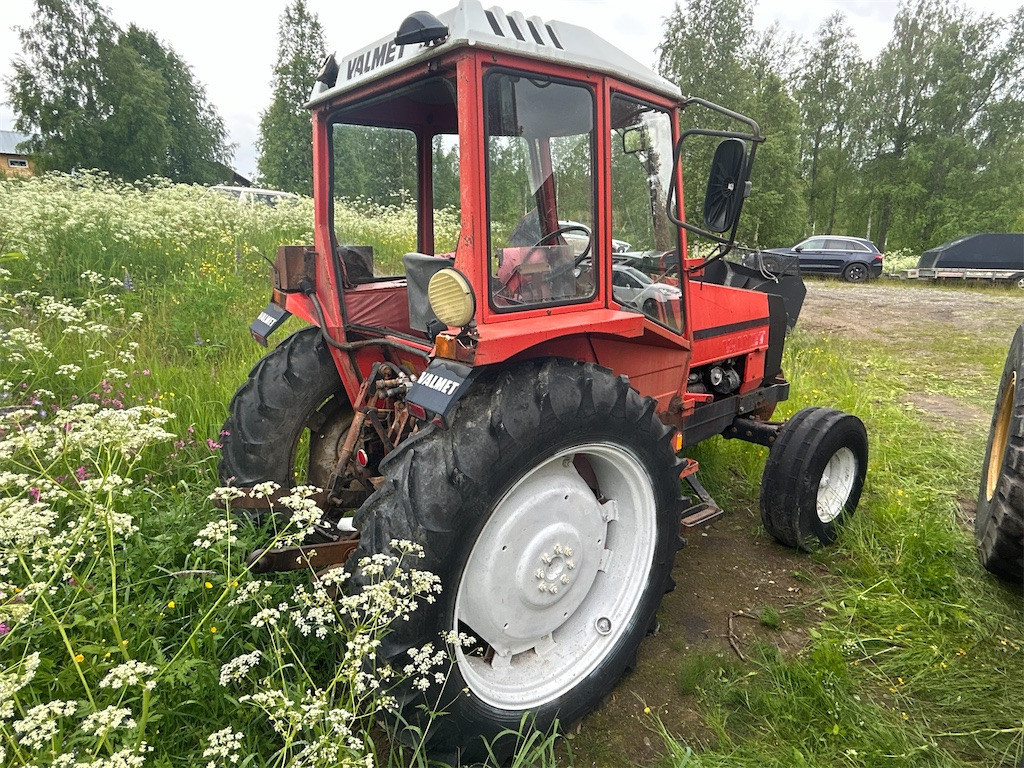VALMET 604 - Трактор: снимка 4 VALMET 604 - Трактор: снимка 4