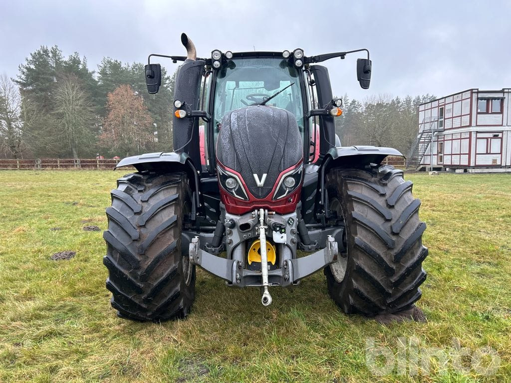 VALTRA T234 Versu - Frontlyft & PTO - Трактор: снимка 2 VALTRA T234 Versu - Frontlyft & PTO - Трактор: снимка 2