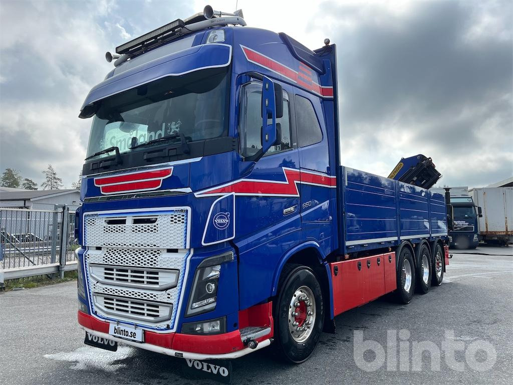 VOLVO FH 16 650 med fällbara sidor samt 4 hydrauliska utskjut - Бордови камион, Камион с кран: снимка 1 VOLVO FH 16 650 med fällbara sidor samt 4 hydrauliska utskjut - Бордови камион, Камион с кран: снимка 1