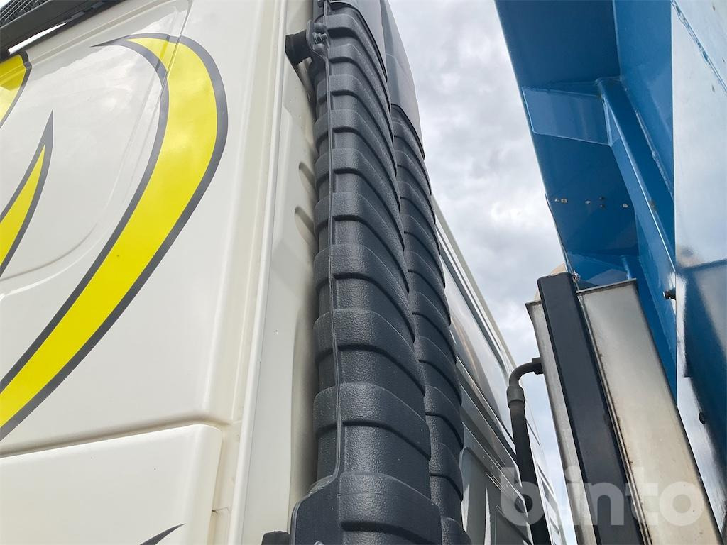 Самосвал камион VOLVO FH 520 6X4: снимка 31