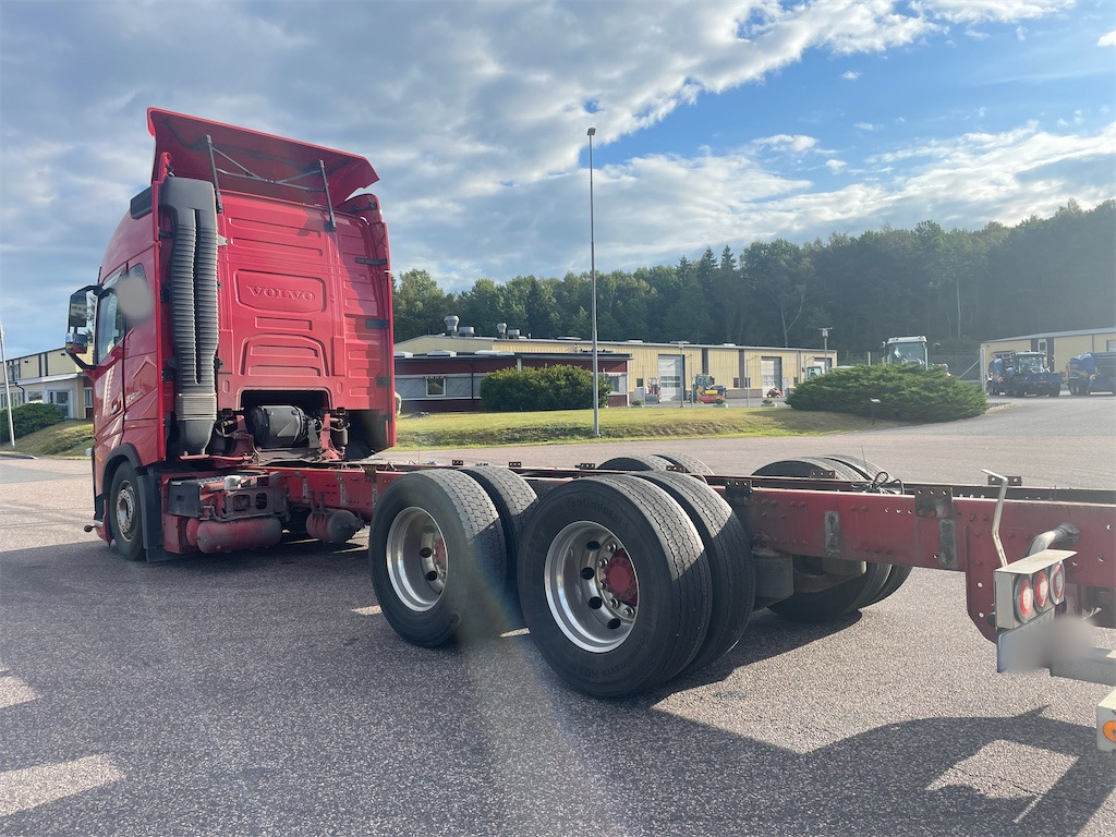 VOLVO FH16 650 6x2 - Шаси кабина: снимка 5 VOLVO FH16 650 6x2 - Шаси кабина: снимка 5