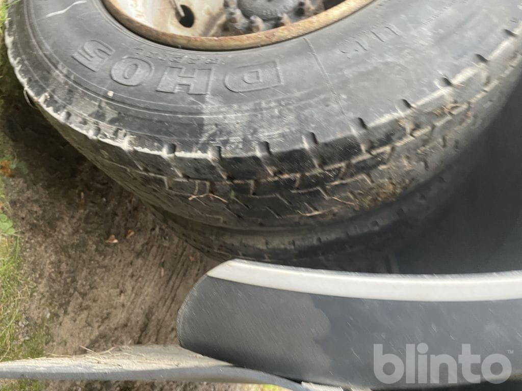 Бордови камион VOLVO FL612 4X2 med ramper: снимка 44 Бордови камион VOLVO FL612 4X2 med ramper: снимка 44