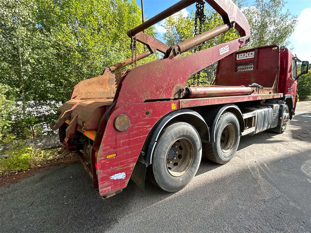 VOLVO FM 400 6*2 - Мултилифт за контейнери камион: снимка 3 VOLVO FM 400 6*2 - Мултилифт за контейнери камион: снимка 3