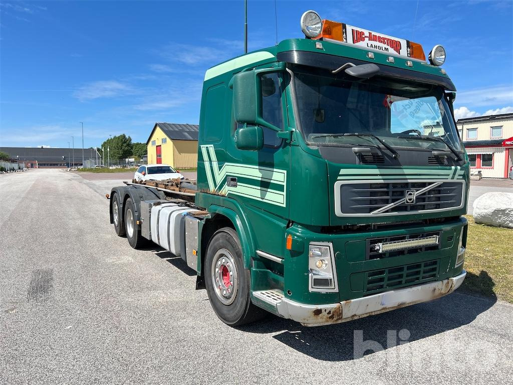VOLVO FM 400 6X2 JMNL - Мултилифт с кука камион: снимка 4 VOLVO FM 400 6X2 JMNL - Мултилифт с кука камион: снимка 4