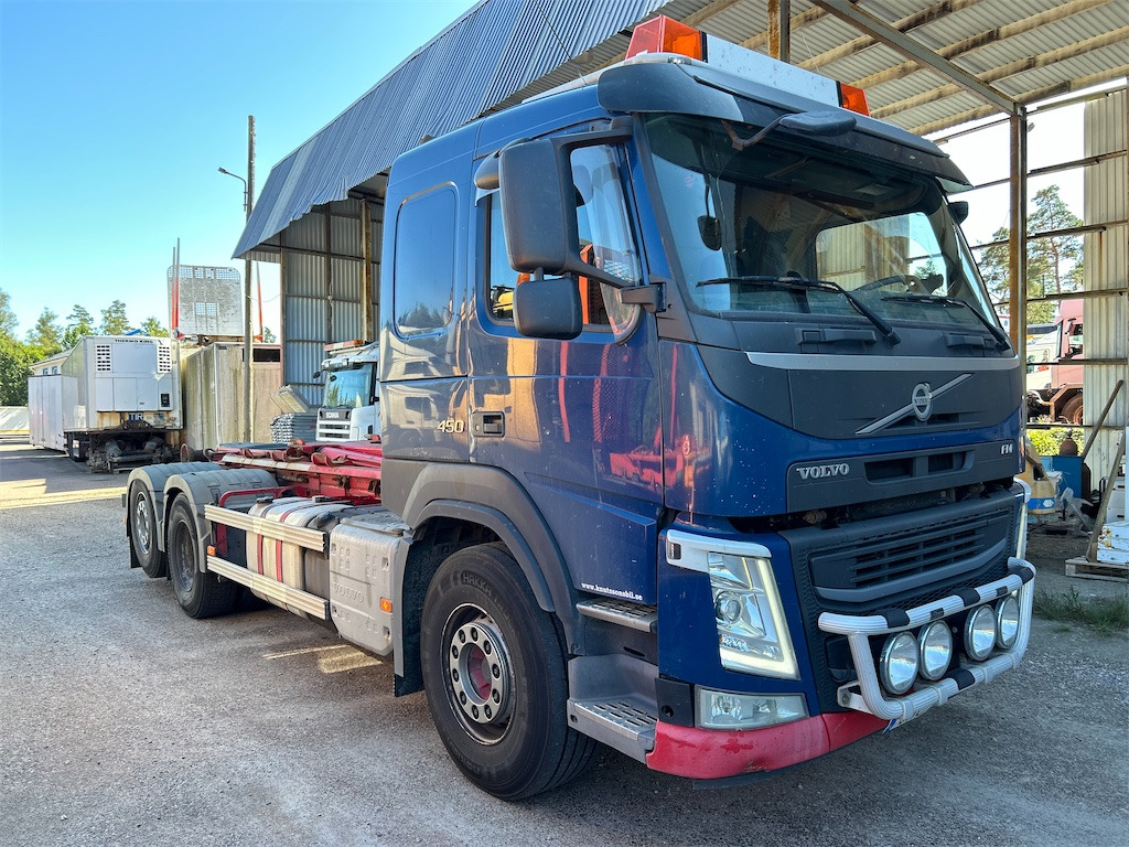 VOLVO FM 6*2 - Мултилифт с кука камион: снимка 3 VOLVO FM 6*2 - Мултилифт с кука камион: снимка 3