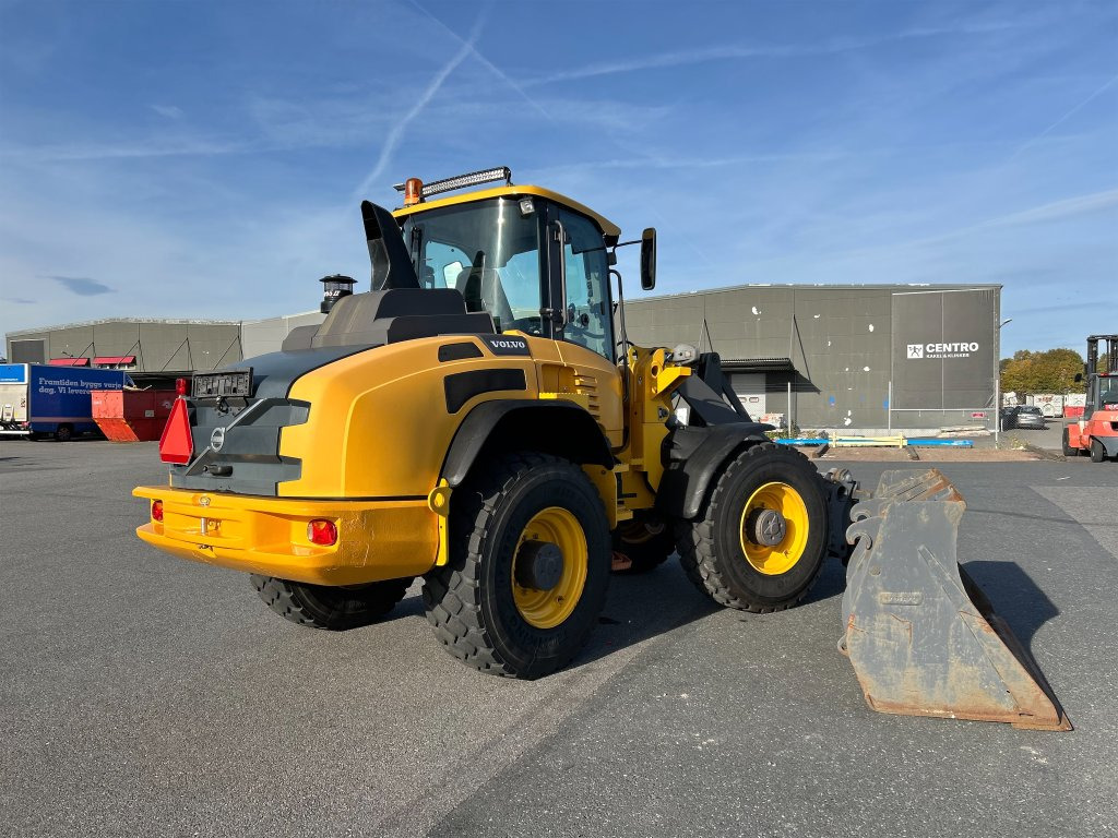 VOLVO L45H - Мини челен товарач: снимка 4 VOLVO L45H - Мини челен товарач: снимка 4