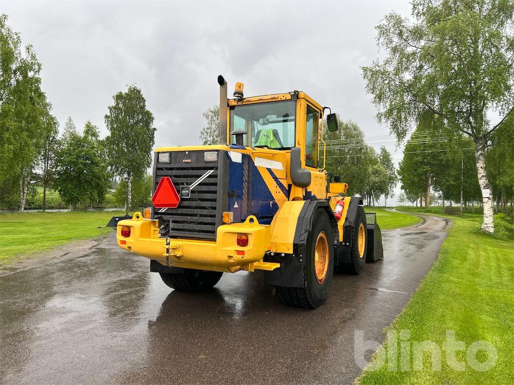 VOLVO L70D Med Redskap - Колесен товарач: снимка 5 VOLVO L70D Med Redskap - Колесен товарач: снимка 5